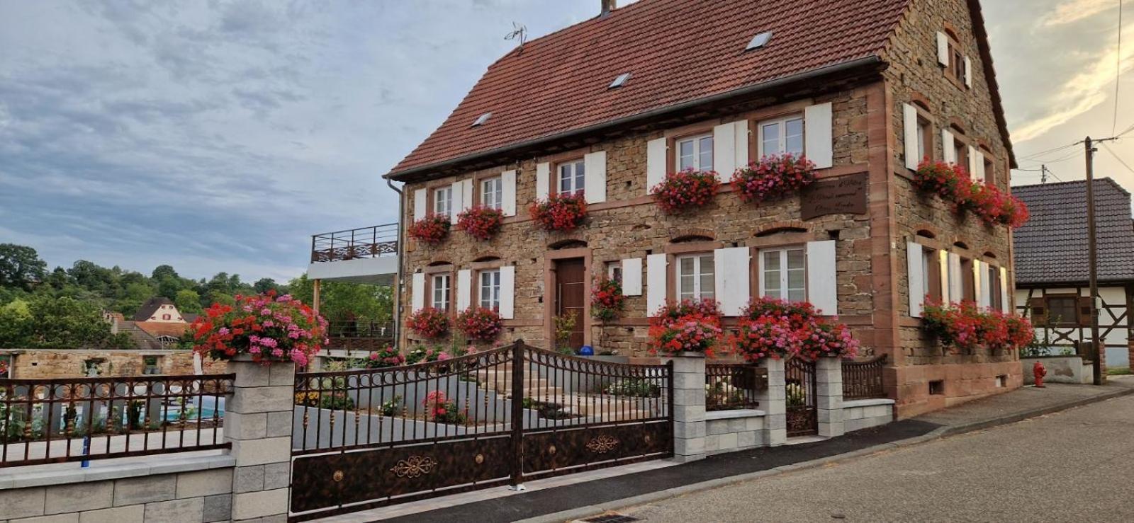 Chambres D'Hotes Chez Linda Stephane Le Passe Compose Preuschdorf Exterior foto